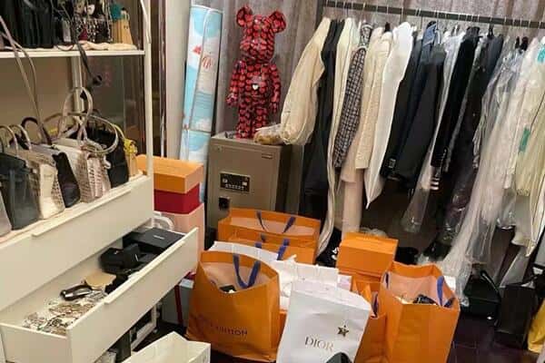 彰武县回收一线品牌衣服
